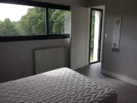 Contemporary house with swimming pool, jacuzzi and gym. Hotel a Morbihan