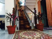 4 bedroom centrally located spacious house in Banjara hills road number 3