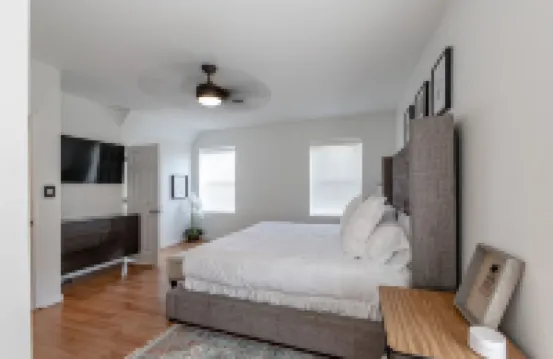 Beautiful 3,000 SF 4-Bdrm +Media/Bonus/Bed Rm Private Home Central West End -Cwe