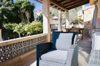 Spacious house for 6 people on ONE level no stairs !!