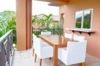 Stylish Apartment w/ Hotel Amenities @ Los Sueños