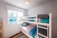 The Cottage on Waikare, Oneroa | Be My Guest Hotels near Little Oneroa Beach