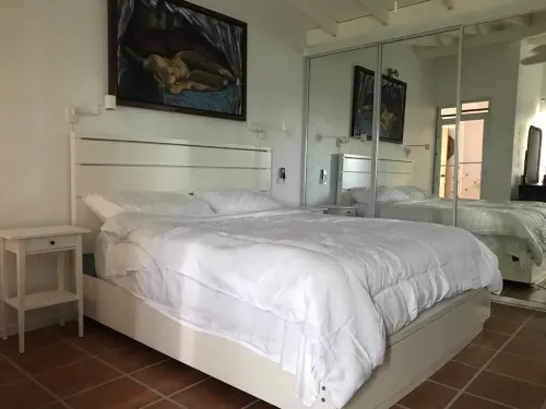 Ocean View Apt 3- Punta Bateria