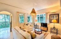 Woodlands Luxury Villas