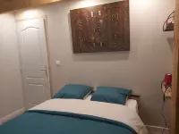 Le gîte du Pic-vert in the woods of Périgord Pourpre