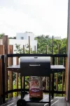 LUXURIOUS 2 STORY PH / PREMIUM AREA / PRIVATE PLUNGE POOL / HEART OF ALDEA ZAMA