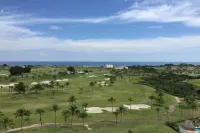 Luxurious Beach House - Private Pool Golf & Marina