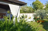 Apartment Vedrana4 Umag near the sea WiFi parking garden trolleys