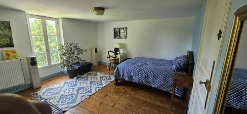 Beautiful house in the Chartreuse foothills with swimming pool