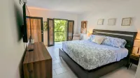 Palmira 1Bed/1Bath at the Tennis Village, Palmas del Mar