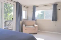 Light-filled, very quiet & newly remodeled house in Madison Valley Hotels in Stevens