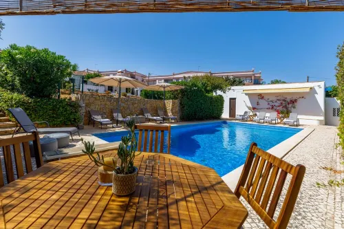 Monte da Luz - House of the Parreira