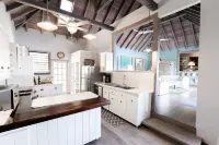 Luxury Villa 3 Bdrm, Located Galleon Beach, English Harbour, Moondance Antigua Hotels in English Harbour