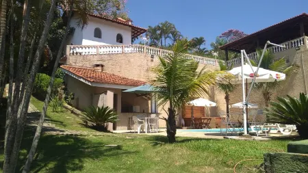 Farm in Porta do Sol Condominium Отели в г. Майринки