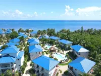 CASITA ON THE SHORES OF THE CARIBBEAN SEA. Hotels near Bacalar Chico National Park and Marine Reserve