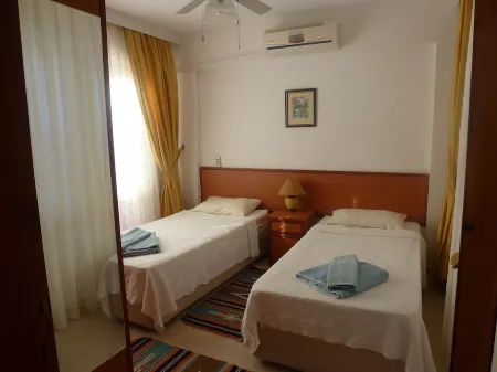 Villa with 50 m Pool