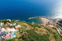 Casa Félix, Calheta: Villa with unique view! Private Pool! - 4-stjärniga