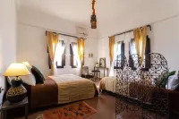 Abode of character or bedrooms to rent with private pool in Marrakesh