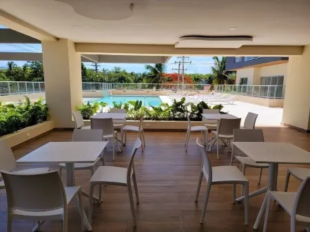 Stylish & Cozy 1 bed at 1 Min Walk to the Beach with Pool-Gym -Condo Apartment