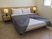 3 Bedroom Penthouse Apartment With Shared Pool And Panoramic Sea/Beach views Hotels in 