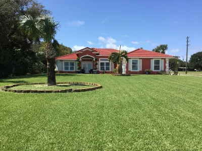 Stress Free.  Gorgeous View. Private pool. Hotel in zona Sebastian Inlet State Park Hammock Trail