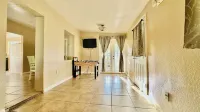 Quiet retreat 15 minutes from downtown Orlando, Orlando Airport International!