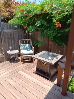 Zannabella BNB Scenic Sunrise Tiny Cabin includes gourmet breakfast Hotels near Johnson Creek RV Resort & Park