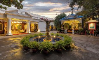 Mayfair Palm Beach Resort