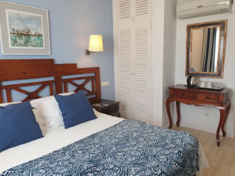 Hotel Las Arenas Es Canar Ibiza