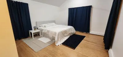 BEACH HOUSE, FIVE Minutes walk to the beach,  Very Spacious