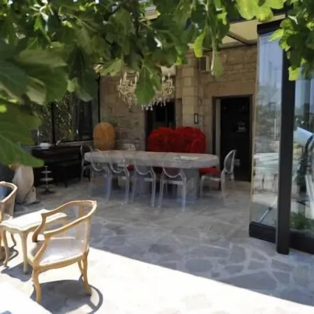 Assosyal Hotel