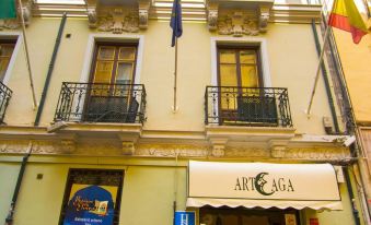 Arteaga Hostal & Baños Arabes Elvira