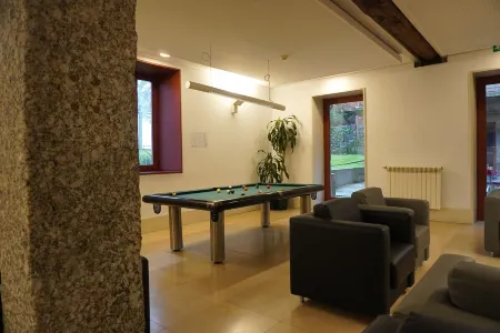 HI Guimaraes - Pousada de Juventude Отели в г. Гимарайнш