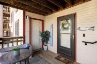 Waterfront Pool! Near Sdc - Step-Free Access! - balcon