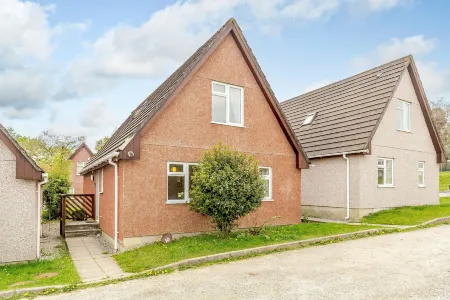 Dartmoor Valley Lodge 10 Отели в г. Калсток