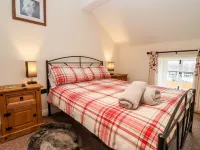 Cow Byre Hotels in Duns Tew
