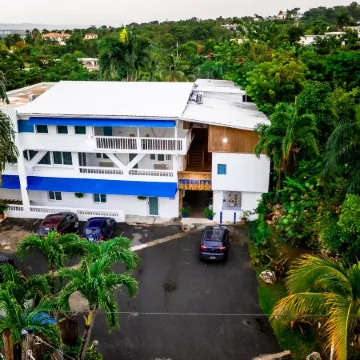 Serenity Rincon Guesthouse