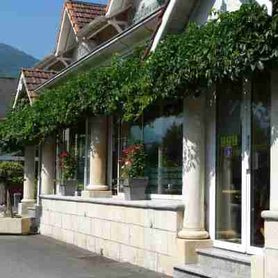 Hôtel Restaurant l'Ayguelade Logis Hotel Exterior