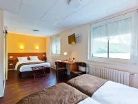 Logis Hôtel Belle Vue Hotel a Les Ancizes-Comps