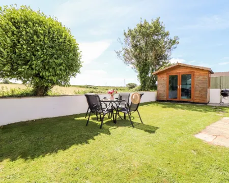 Summerhayes Hotels in Redruth