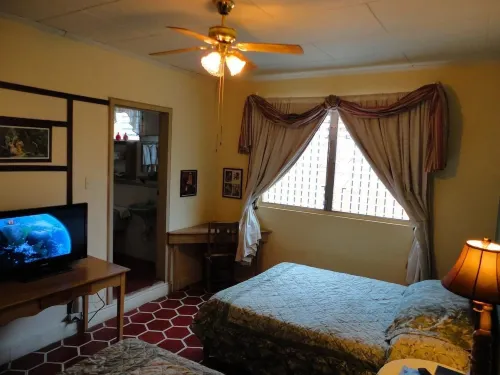 La Posada de Juan B&B - Homestays