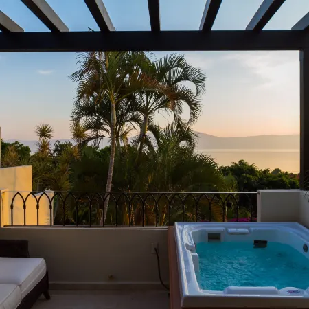 Hotel Lindo Ajijic Bed & Breakfast