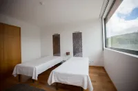 HI Alvados - Pousada de Juventude Hotels in Alvados