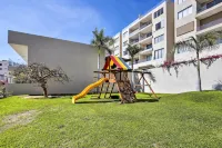 Luxe Cabo Condo w/ Ocean Views + Amenities! - WiFi