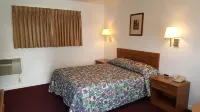 Tall Winds Motel - Motels