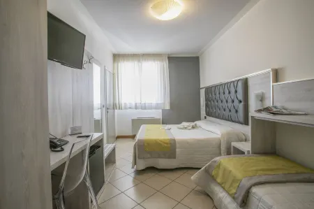 Hotel Playa Отели рядом с достопримечательностью «Viale Regina Margherita»