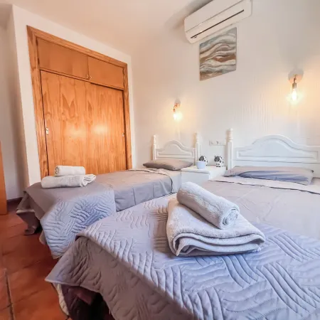 CD-1383 Three Bedroom Villa with Pool
