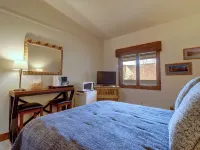 Heated Pool Ski-in Walk-Out Perfect Hotel Room - CV210A by Redawning Hotels in Copper Mountain