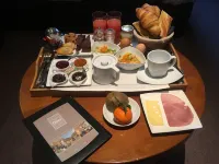 Logis Hotel Oasis Hotels in Saint-Thomas-de-Courceriers