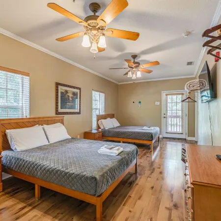 The Chassahowitzka Hotel